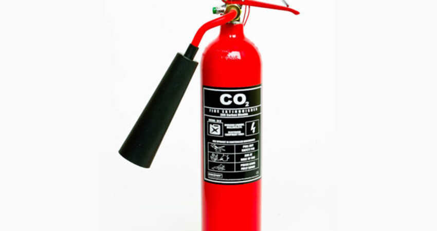 آیا کپسول آتش نشانی co2 نیاز به شارژ دارد